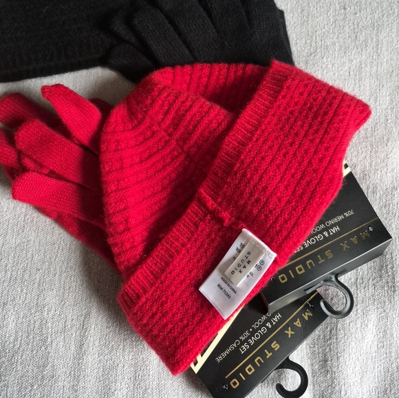 Max Studio Cashmere Hat And Glove Set - Picture 3 of 3